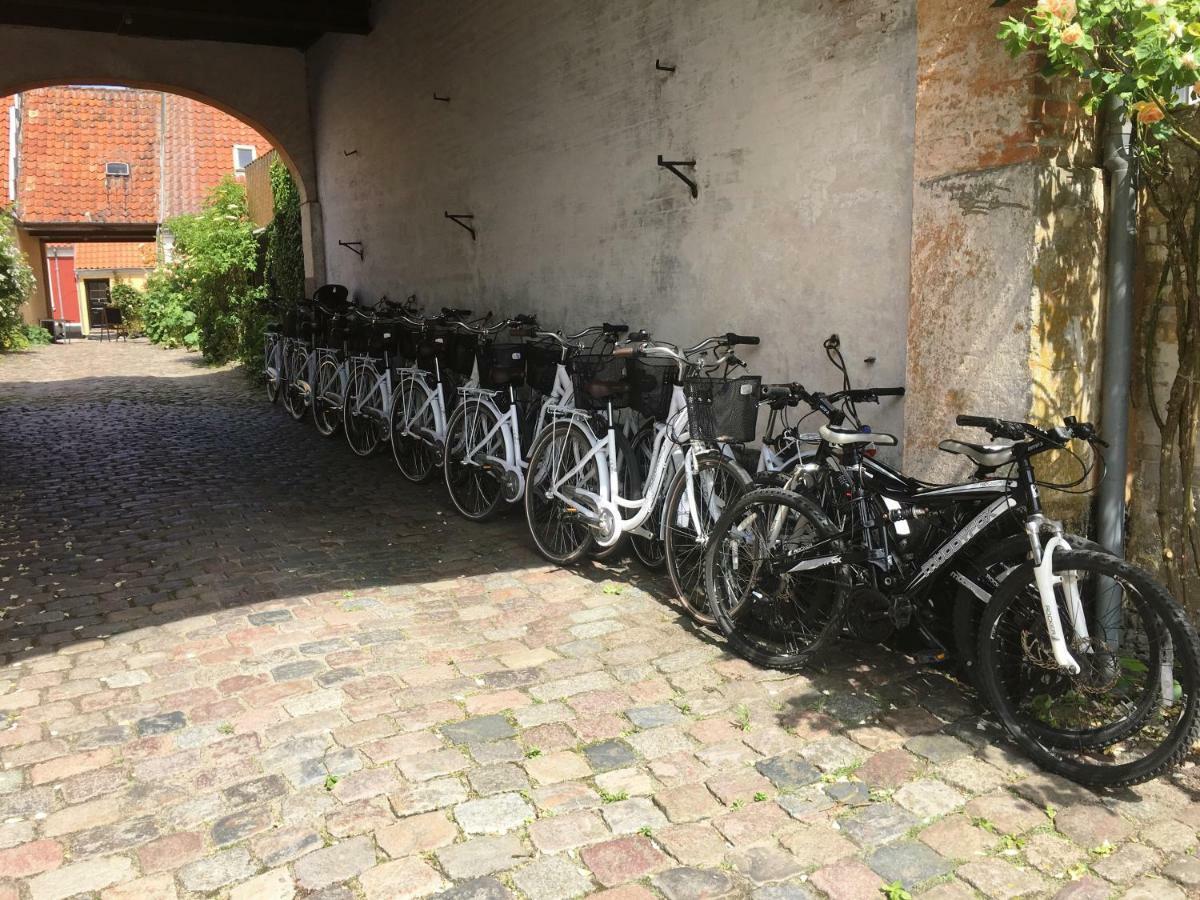Andelen Guesthouse Ærøskøbing Exteriör bild